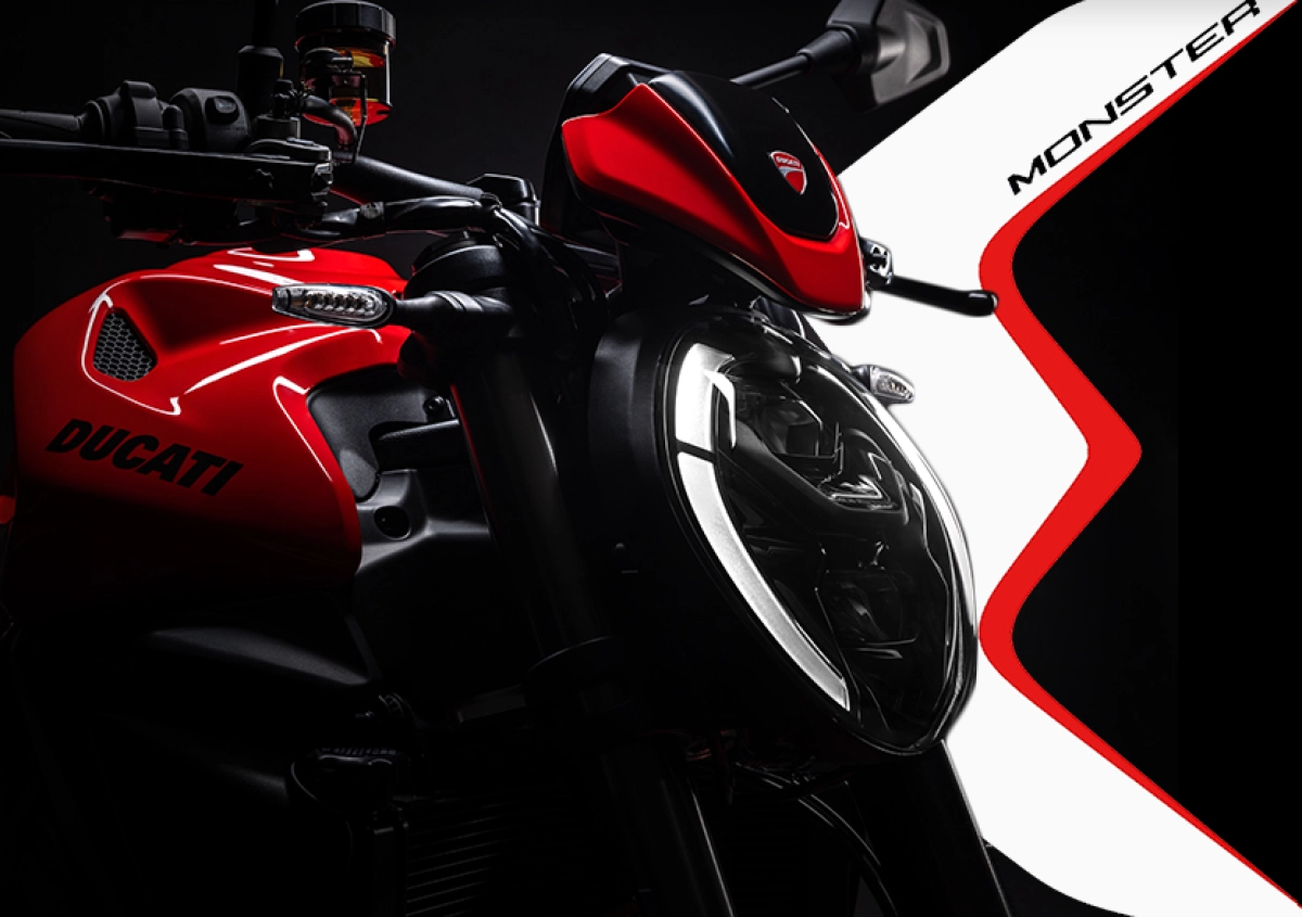 Découvrez l'évolution de la légende Ducati qui a séduit tant de motards depuis 1993. Un nouveau moteur, un nouveau design, une ergonomie repensée et des équipements électroniques de pointe.